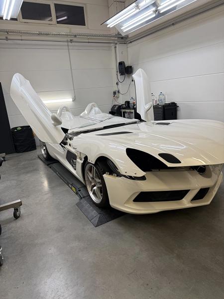 Mercedes-Benz SLR McLaren